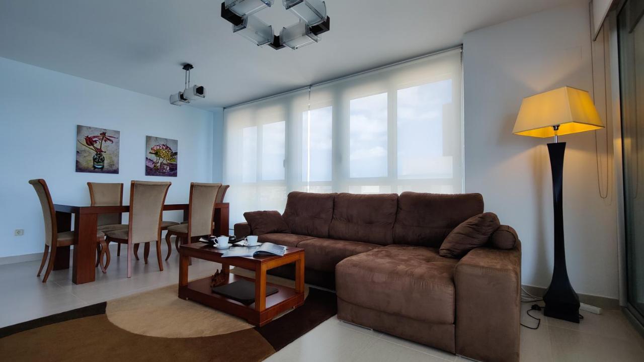 Baupres Luxury Apartment 칼페 외부 사진