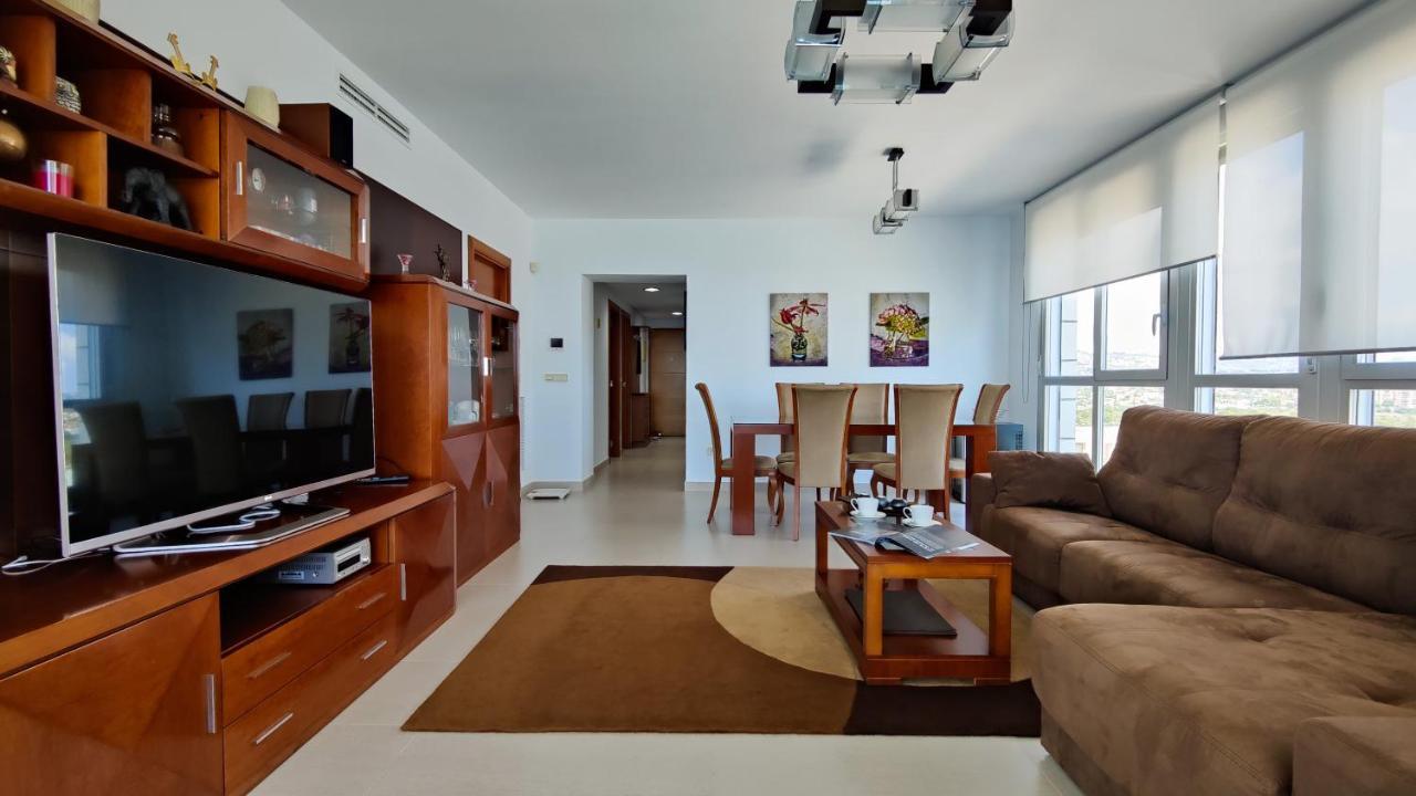 Baupres Luxury Apartment 칼페 외부 사진